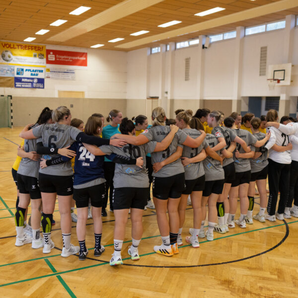 Frauen unterliegen im 1. Heimspiel der Saison…