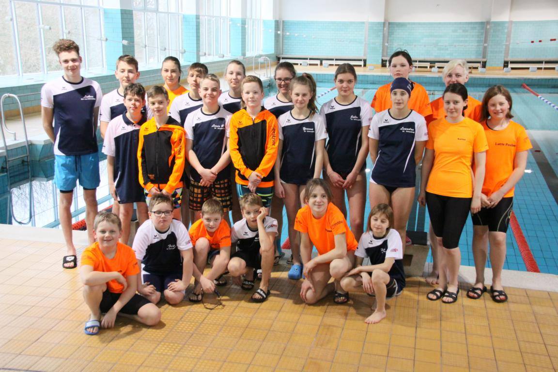 Gemeinsames Trainingslager des SV Schneeberg Abt. Schwimmen und dem…