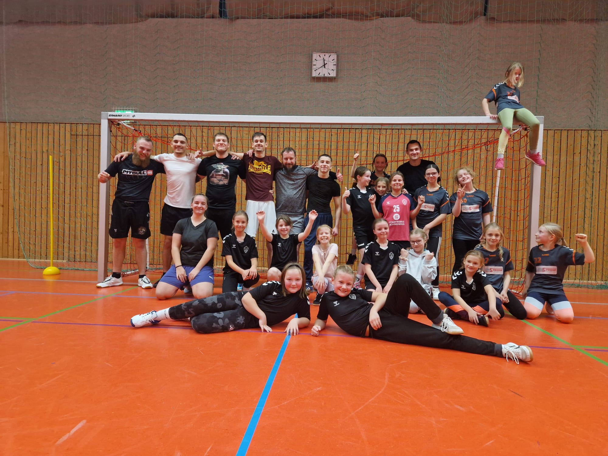 E-Jugend Weihnachtstraining – Handball trifft Kampfsport